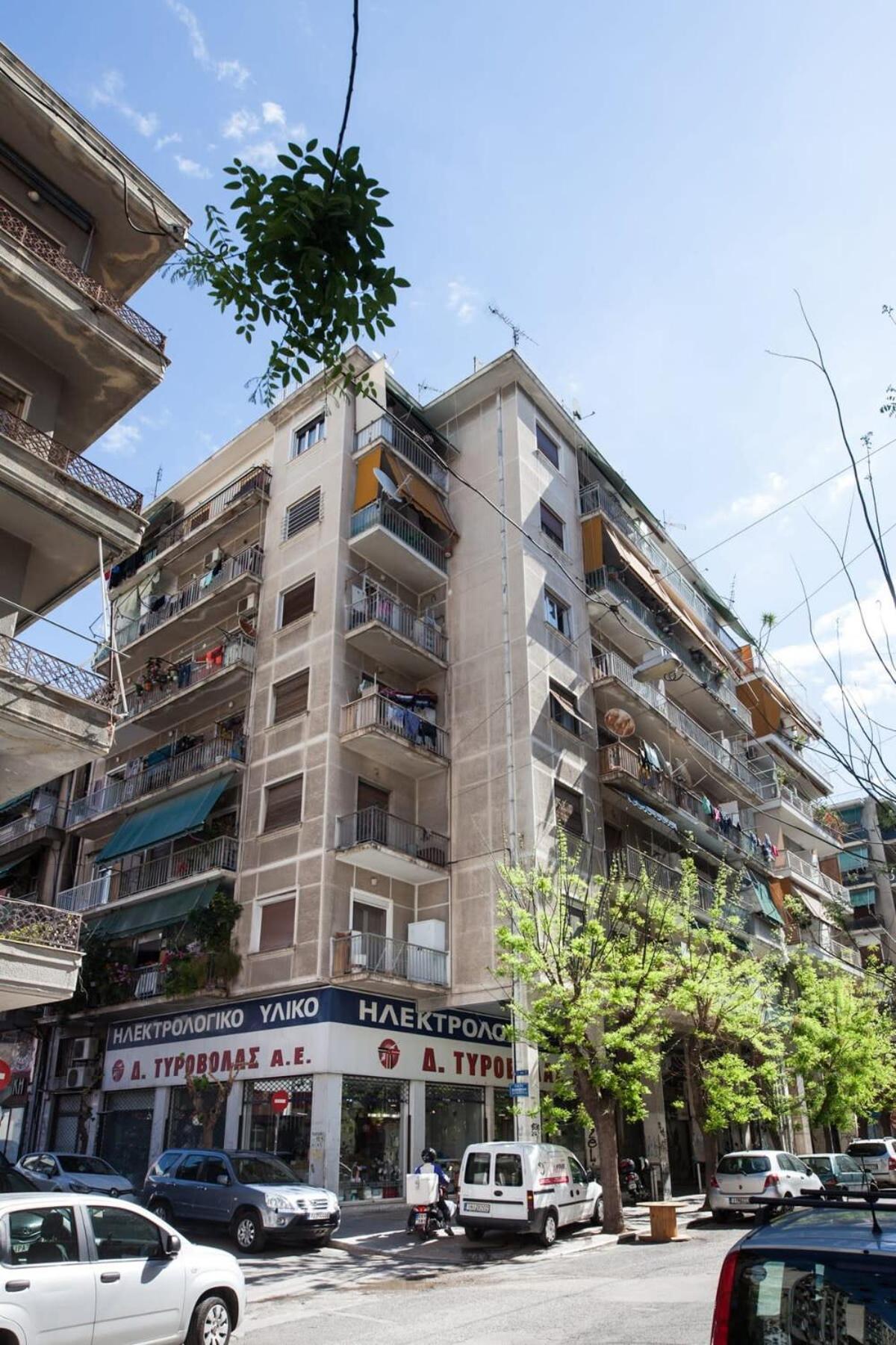Contemporary Stylish Apartment Located Near Metaxourgeio Area Athen Exterior foto